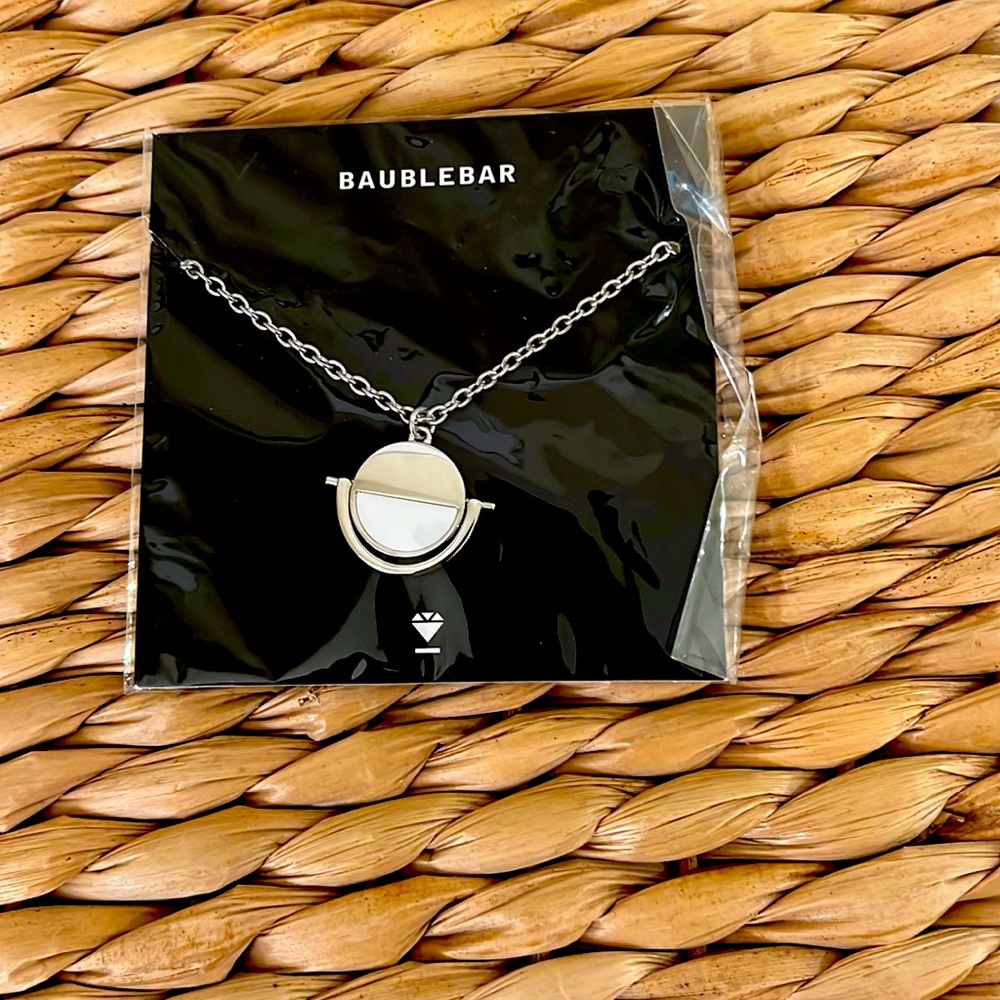 Bauble bar necklace. NWT